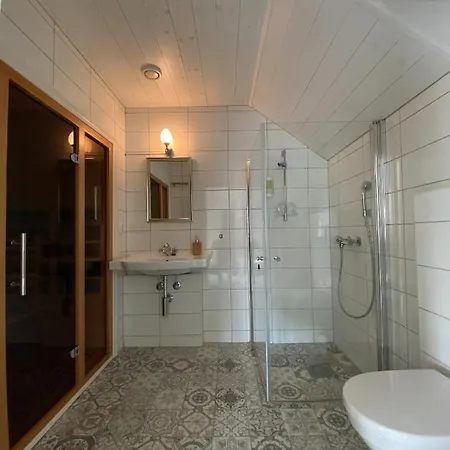 Haaheim Gaard 3*