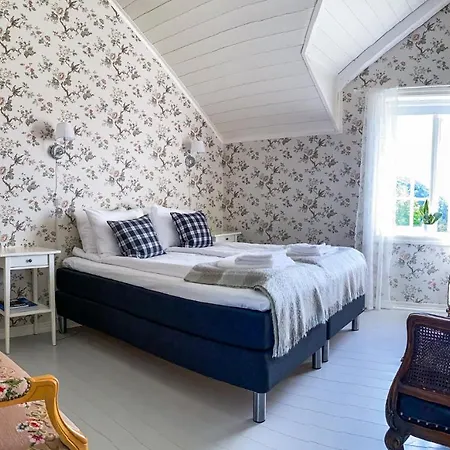 Inn Haaheim Gaard Uggdal